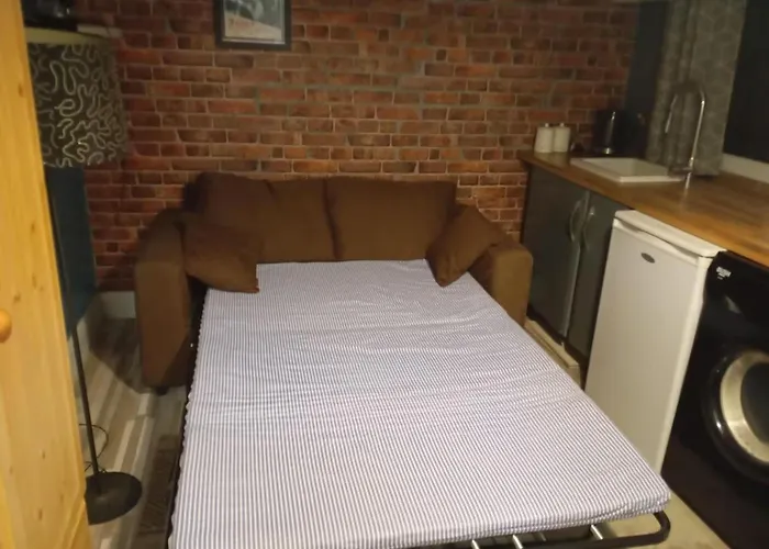 別荘 Cosy Cottage- Sleeps 4 Free Parking & Golf Nearby